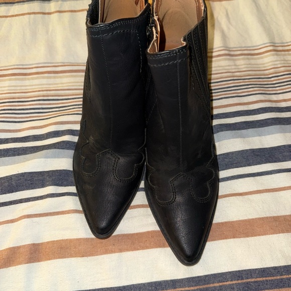 Indigo Rd Boots - Picture 4 of 7